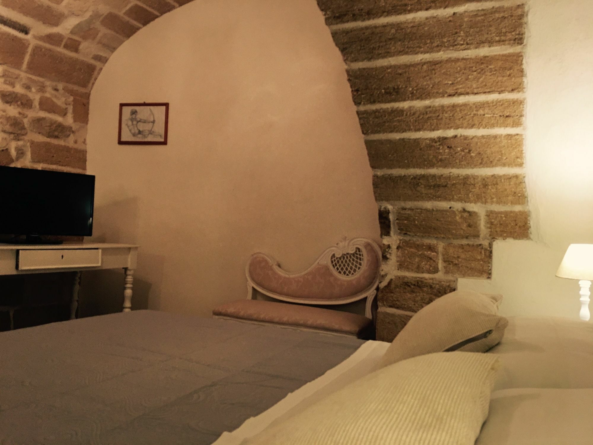 Palazzo Saraceno Hotel Таранто Екстериор снимка